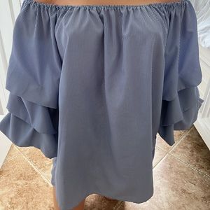 Wild importers. Blue & White, Off the shoulder evening Blouse. Ruffled Sleeves.